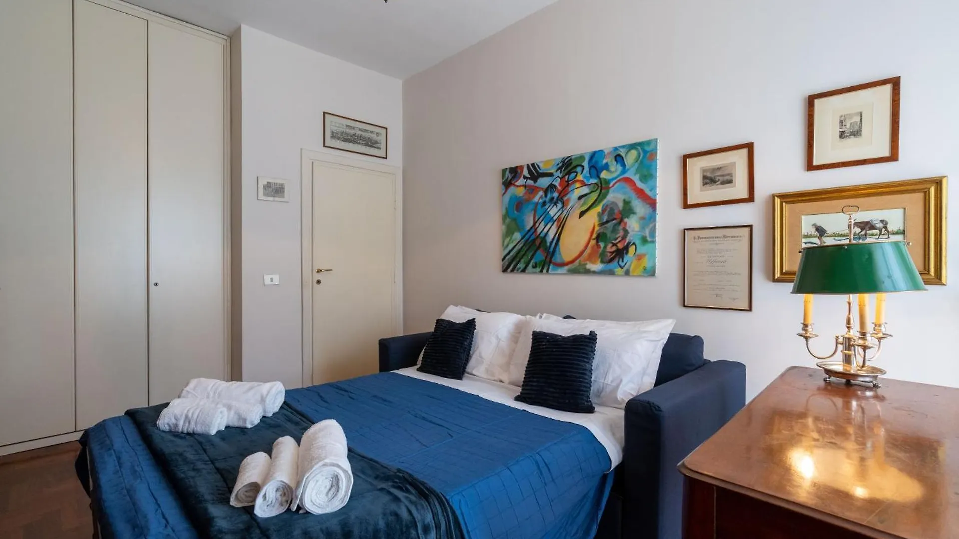 Apartmán {Free Parking} Wi-Fi - Netflix & A/C Řím